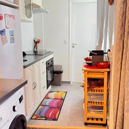 Apartment Appartement*gare De L'est-paris 10 Paris